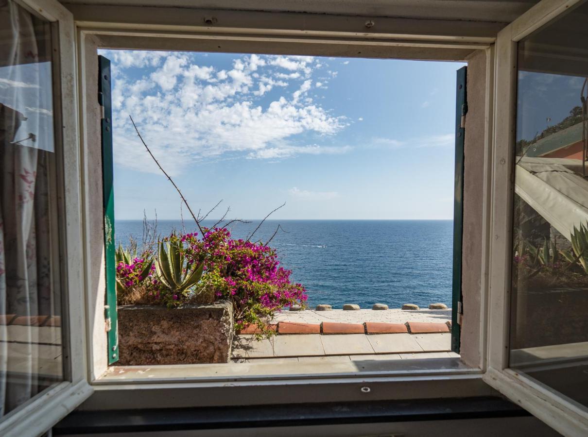 Refilea Sea View Tower Villa ヴェルナッツァ エクステリア 写真