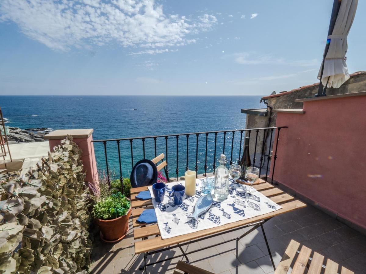 Refilea Sea View Tower Villa ヴェルナッツァ エクステリア 写真